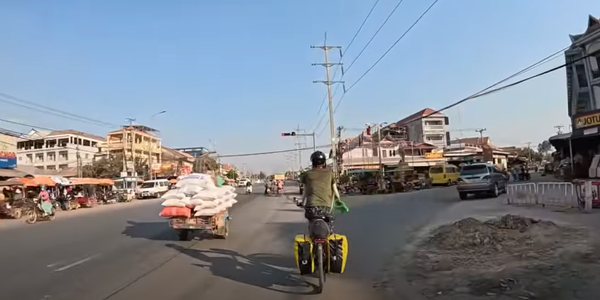 Trânsito - Camboja